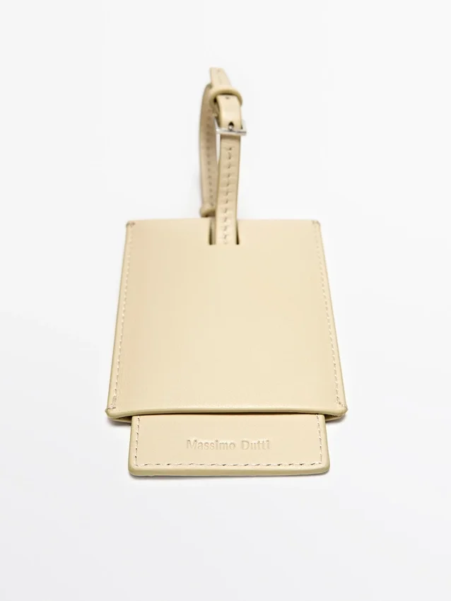 Bagagetag i nappaläder Bagagetag i nappaläder