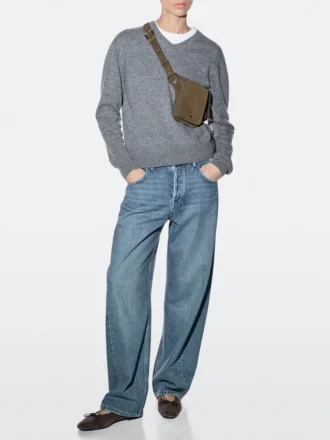 Bältesväska i spaltat läder med dubbla fack