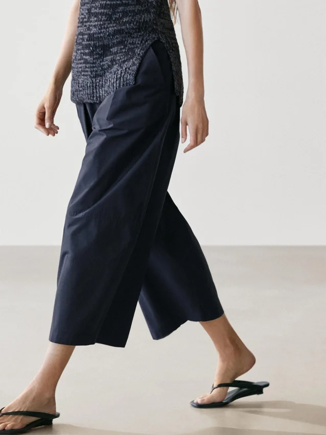 Bredbyxor i bomullsblandning Bredbyxor i bomullsblandning