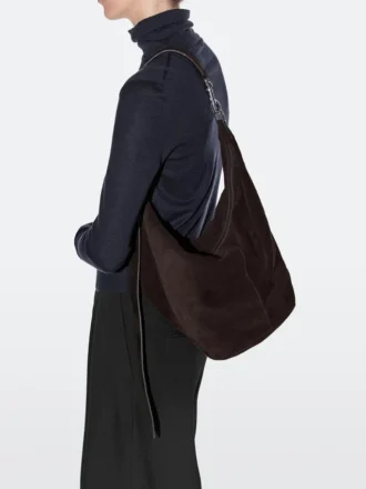 Bucketväska i spaltat mockaläder