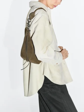 Bucketväska i spaltat mockaläder