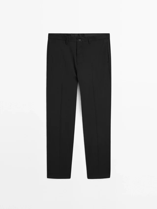 Enfärgade kostymbyxor i ull Enfärgade kostymbyxor i ull