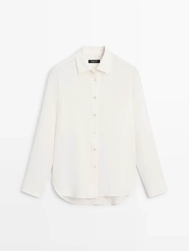 Flödande skjorta med skjortkrage Flödande skjorta med skjortkrage