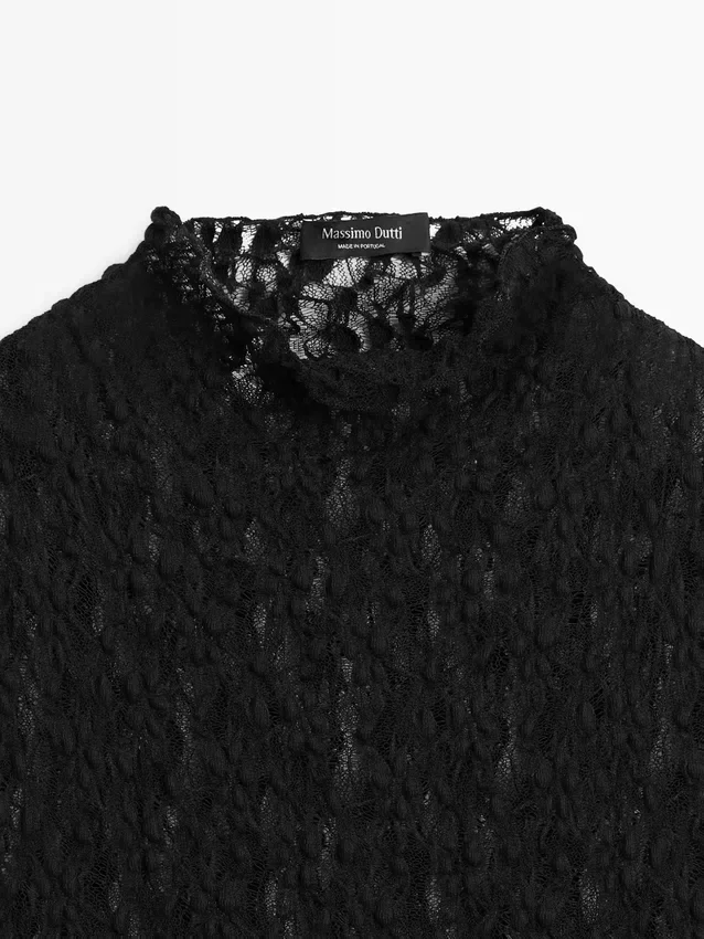 Genomskinlig spetsblus Genomskinlig spetsblus