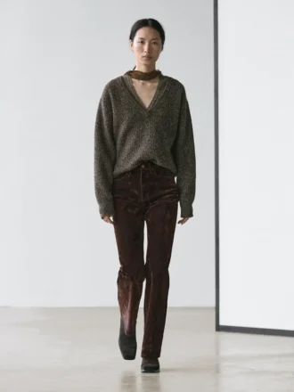 Högmidjade flockade bootcut-jeans