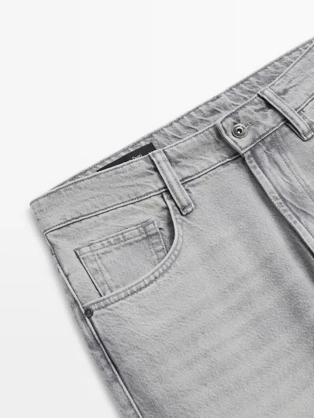 Jeans med avsmalnande passform Jeans med avsmalnande passform