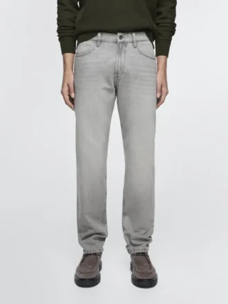 Jeans med avsmalnande passform