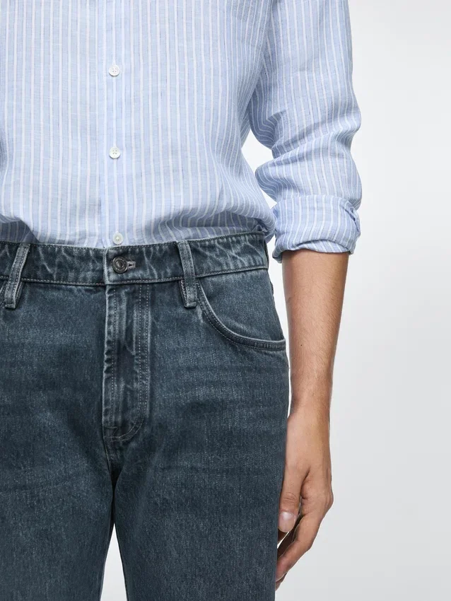 Jeans med avsmalnande passform Jeans med avsmalnande passform