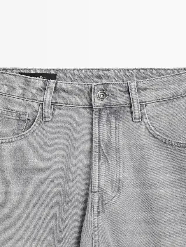 Jeans med avsmalnande passform Jeans med avsmalnande passform