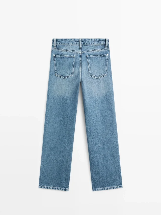 Jeans med låg midja och raka ben Jeans med låg midja och raka ben