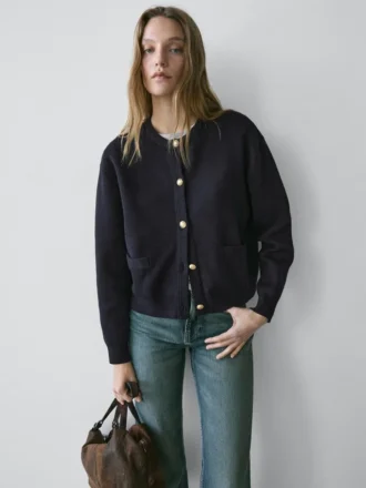 Koftor i bomullstrikå med guldknappar