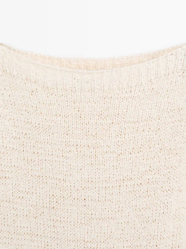 Kombinerad asymmetrisk midiklänning Kombinerad asymmetrisk midiklänning