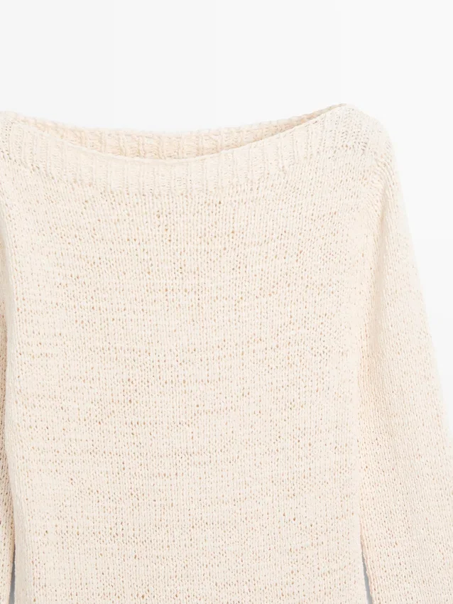 Kombinerad asymmetrisk midiklänning Kombinerad asymmetrisk midiklänning