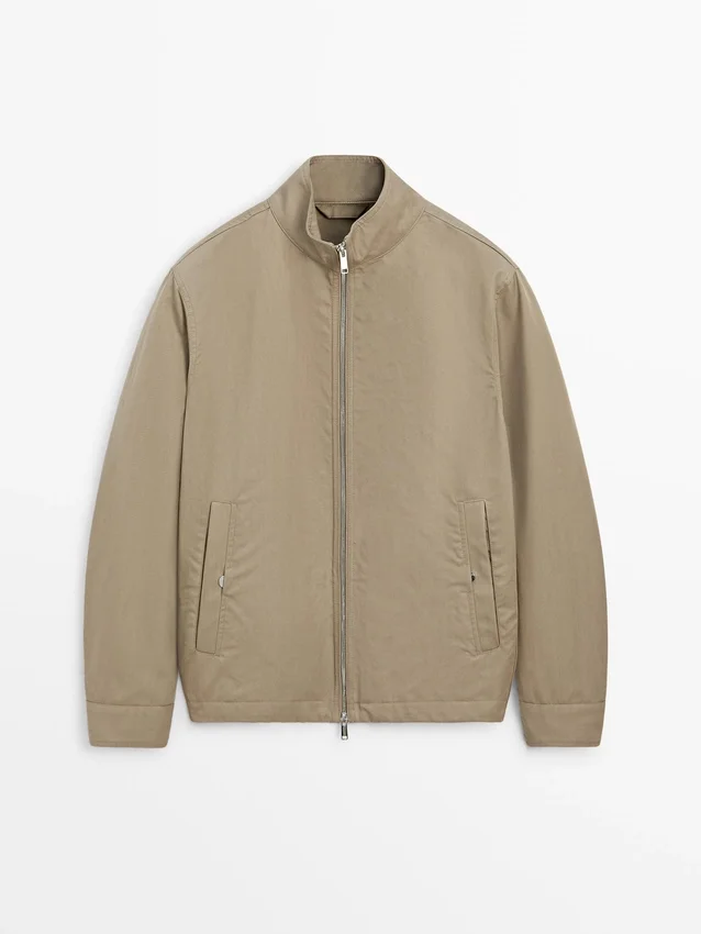 Kort jacka med fickdetaljer Kort jacka med fickdetaljer