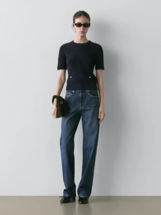 Kortärmad flätad stickad tröja