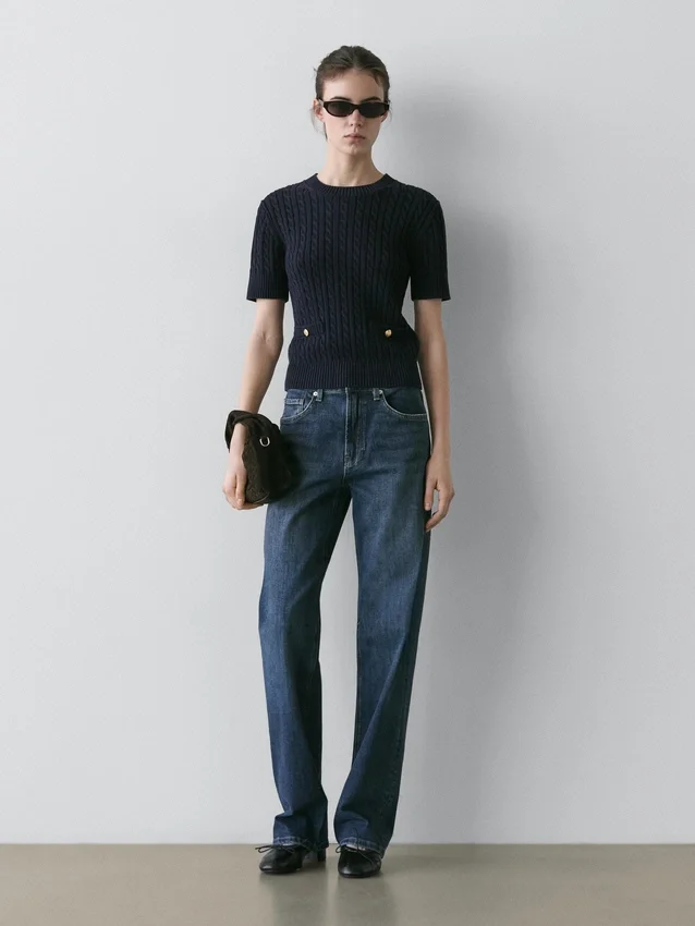 Kortärmad flätad stickad tröja Kortärmad flätad stickad tröja