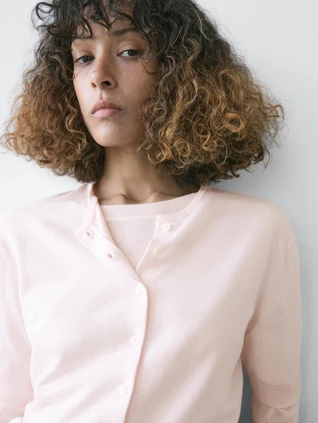 Kortärmad stickad kofta Kortärmad stickad kofta