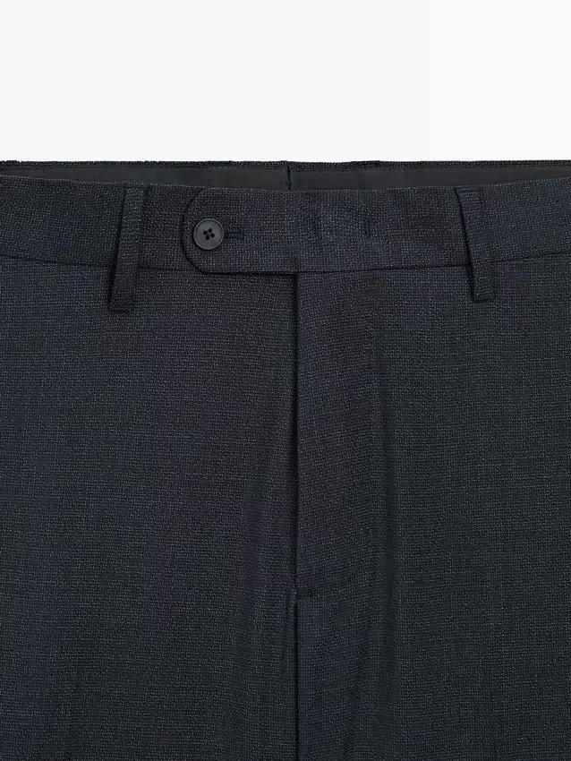 Kostymbyxor i kallull Kostymbyxor i kallull