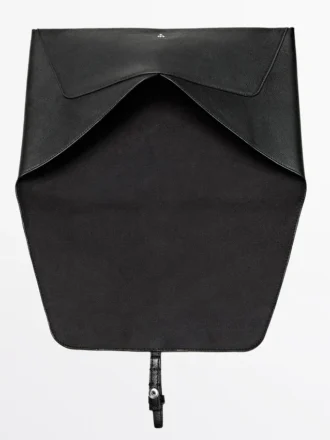 Laptopväska i nötläder med nappa-finish