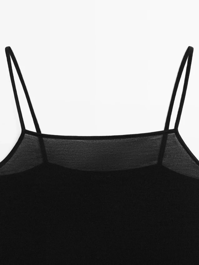 Linne med spetsdetaljer Linne med spetsdetaljer