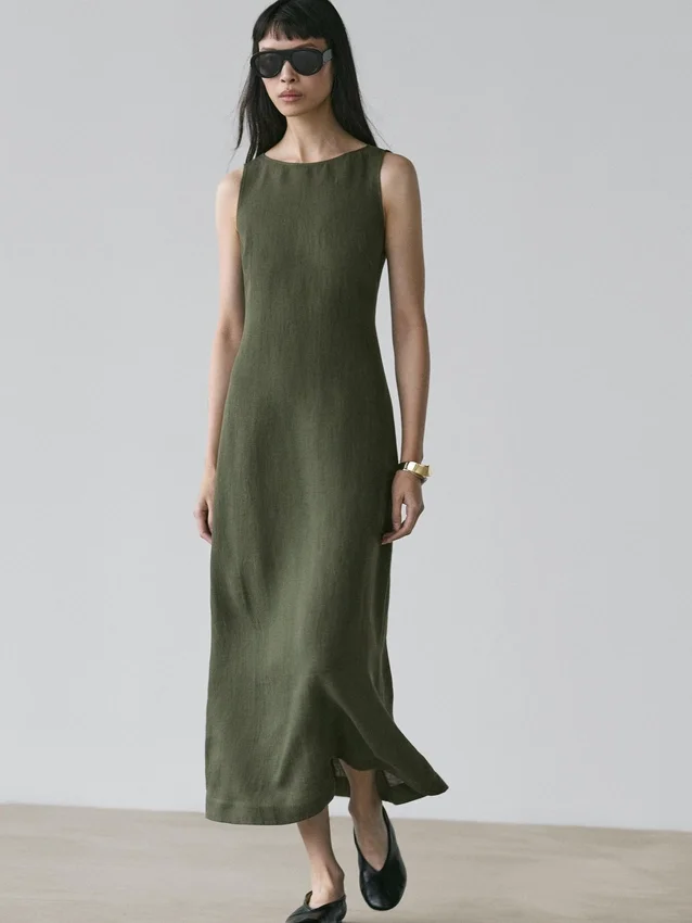 Lång linneklänning Lång linneklänning