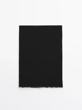 Lätt halsduk i 100 % ull