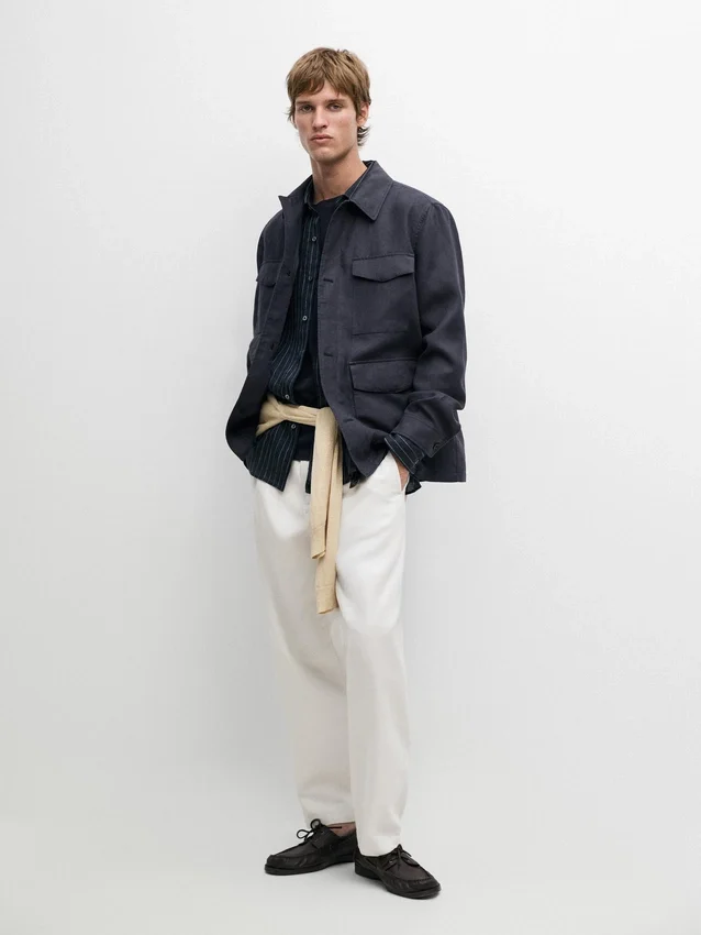 Lätt linnejacka med fickor Lätt linnejacka med fickor