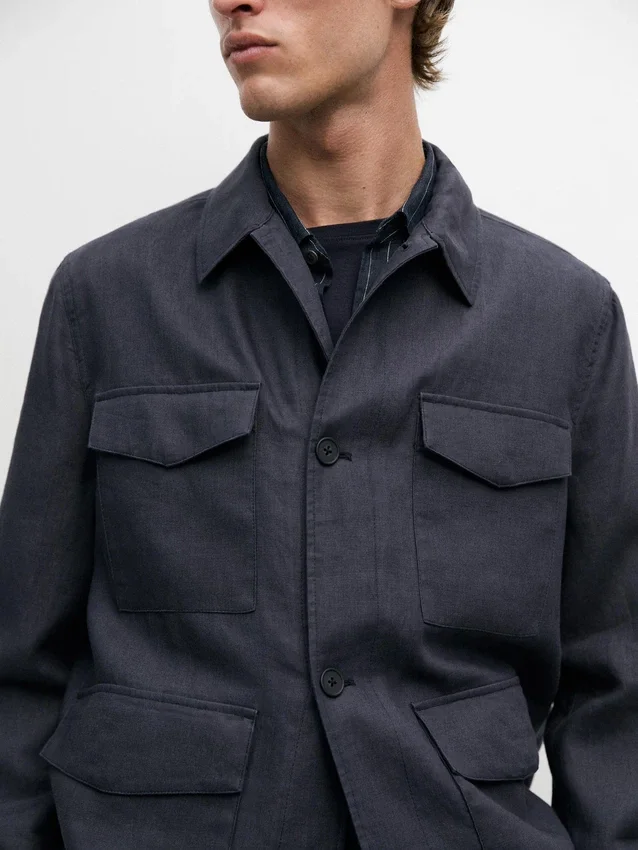 Lätt linnejacka med fickor Lätt linnejacka med fickor