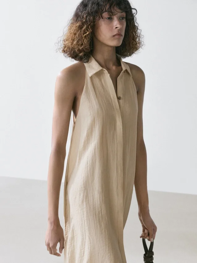 Midiklänning i linneblandning med pikétröjkrage Midiklänning i linneblandning med pikétröjkrage