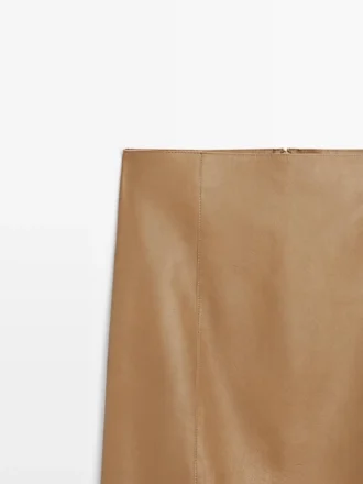 Minikjol i nappaläder