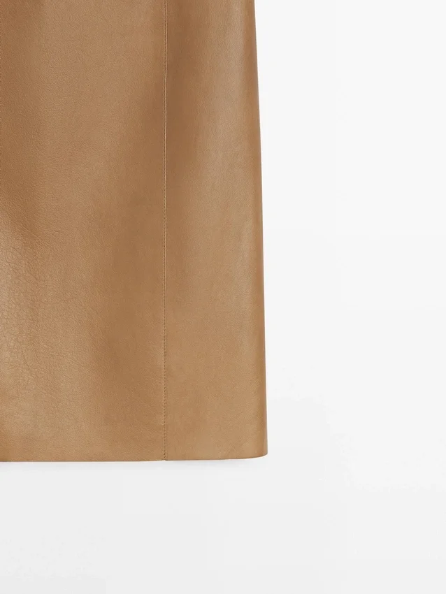 Minikjol i nappaläder Minikjol i nappaläder