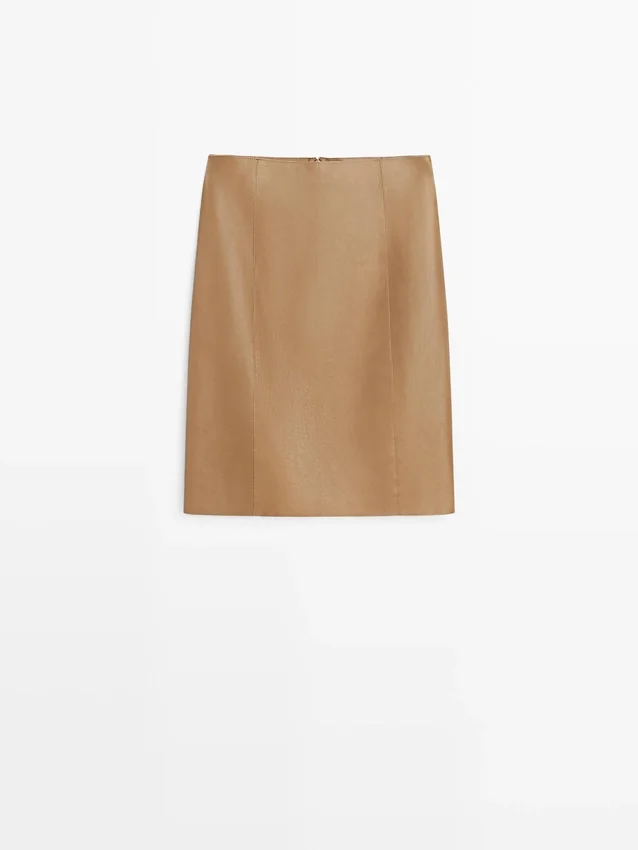 Minikjol i nappaläder Minikjol i nappaläder