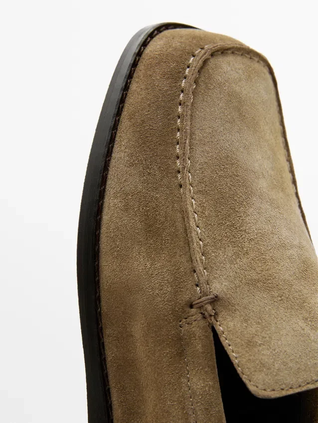 Mjuka Loafers med rynkad detalj Mjuka Loafers med rynkad detalj