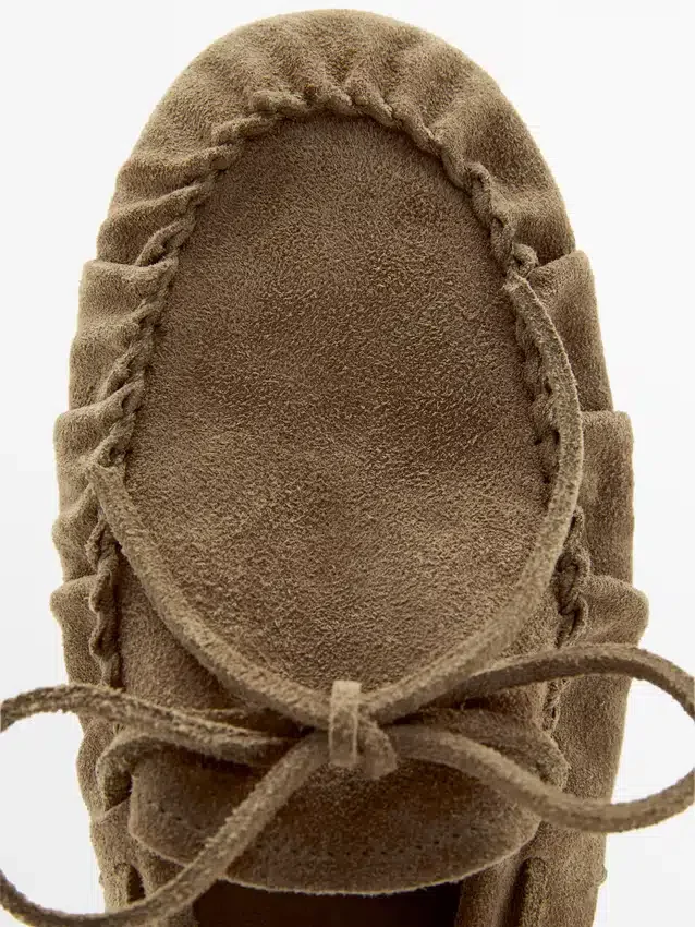 Mjuka Loafers med rynkad detalj Mjuka Loafers med rynkad detalj