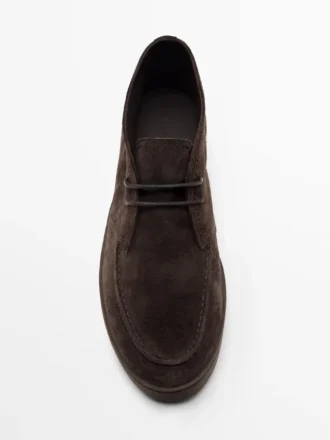 Moccasin-inspirerade skor Moccasin-inspirerade skor
