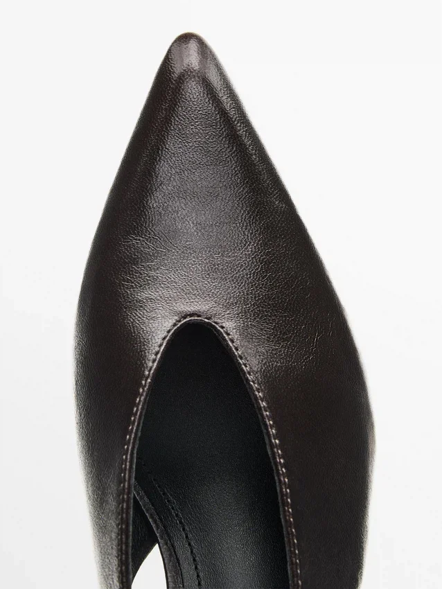 Mules med hög klack i läder Mules med hög klack i läder