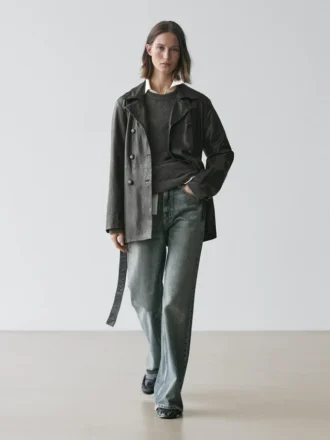 Nappaläderjacka med bältesdetalj