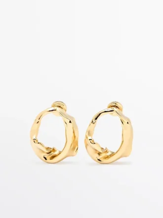 Oregelbundna örhängen