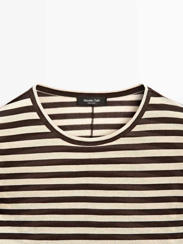 Oversize-T-shirt med långa ärmar och ränder Oversize-T-shirt med långa ärmar och ränder