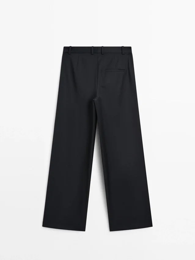 Plisserade byxor i extrafin ull Plisserade byxor i extrafin ull