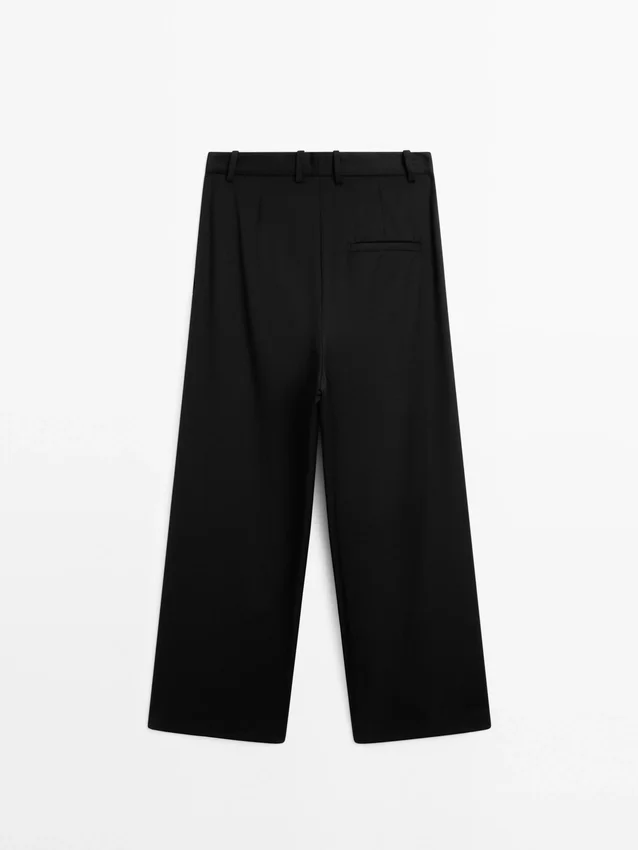 Plisserade byxor i extrafin ull Plisserade byxor i extrafin ull