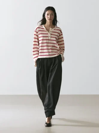 Randig Henley-tröja i bomullstrik Randig Henley-tröja i bomullstrik