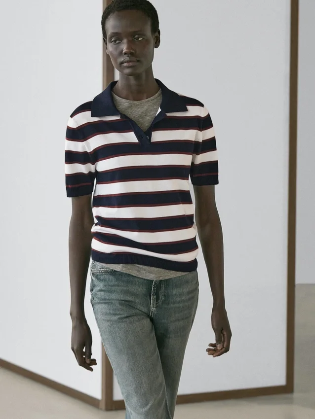 Randig stickad pikétröja Randig stickad pikétröja