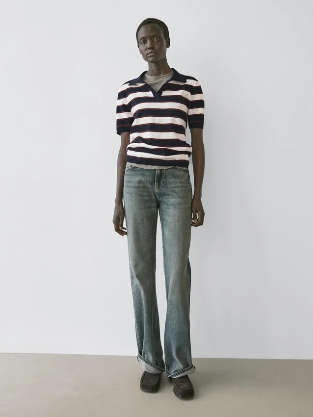 Randig stickad pikétröja Randig stickad pikétröja