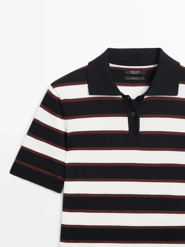 Randig stickad pikétröja Randig stickad pikétröja