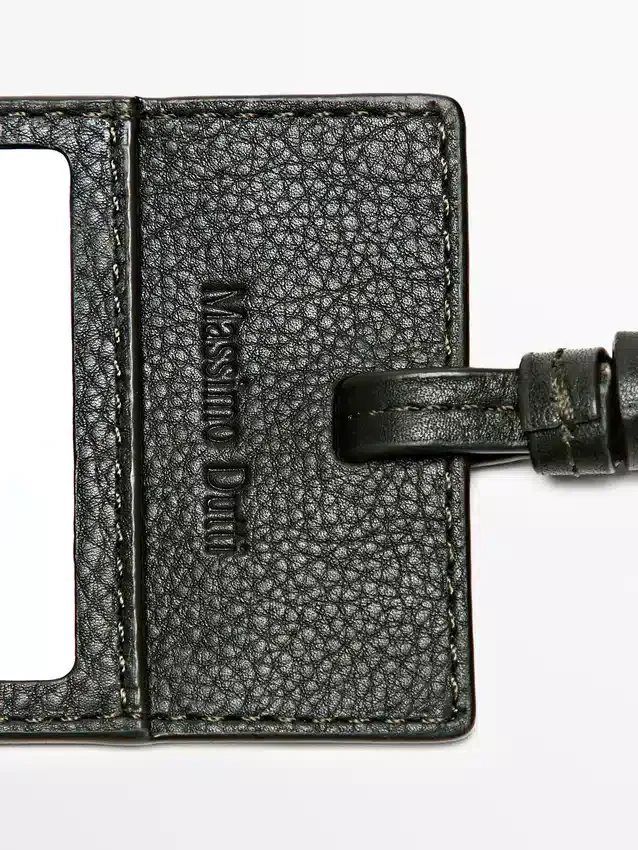 Resemärke i nappaläder Resemärke i nappaläder