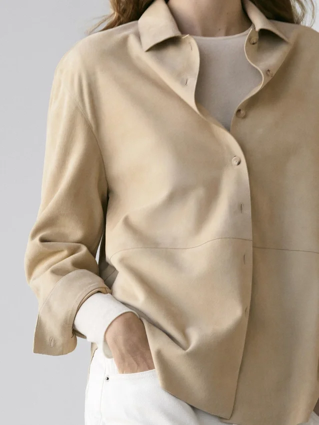 Skinnskjorta i mocka Skinnskjorta i mocka