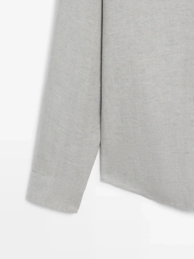 Skjorta i 100 % linne med fickdetaljer Skjorta i 100 % linne med fickdetaljer