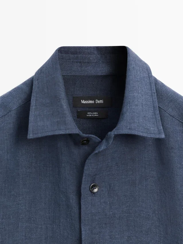 Skjorta i 100 % linne med normal passform Skjorta i 100 % linne med normal passform