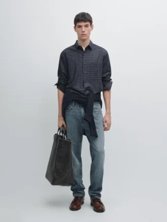 Skjorta i avslappnad passform